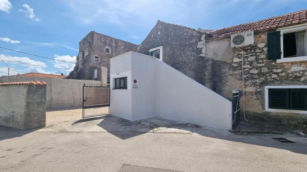 Back To The Future Villa Zadar Exterior photo